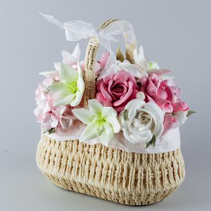 Marshmallows in a basket