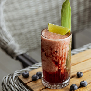 Blueberry-lime smoothie