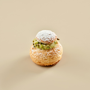 Pistachio Choux