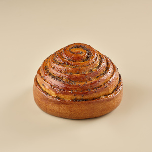 Bun with Poppy Seeds