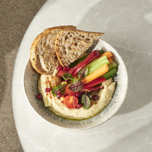 Хумус с овощами