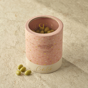 Oq shokoladli xandon pista va xandon pistali pastasi bilan