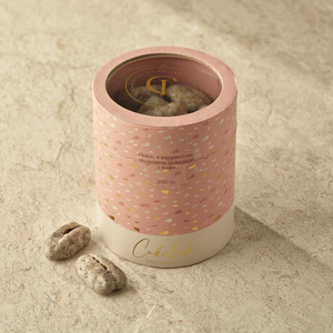 Qahva bilan karamel-sutli shokoladli pekan