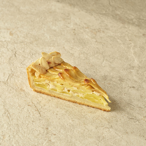 Pie "Apple and sour cream"