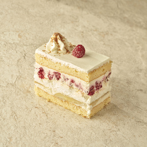 Пирожное "Фруктовый с Безе"