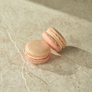 Макаронс "исфахан"