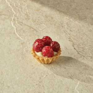 Мини малиновая тарталетка
