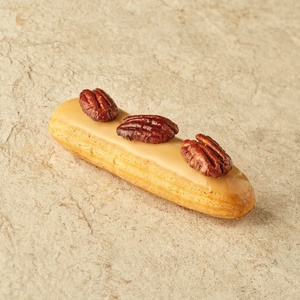Pecan Eclair