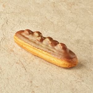 Almond Eclair