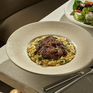 Говяжьи щечки с орзо